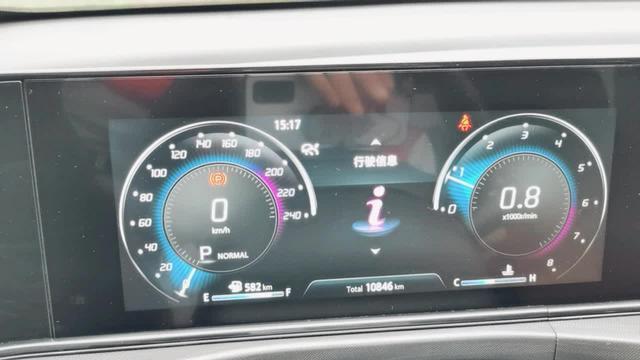 #胎压监测@长安汽车20款长安逸动仪表盘显示系统可以升级一下就好了!