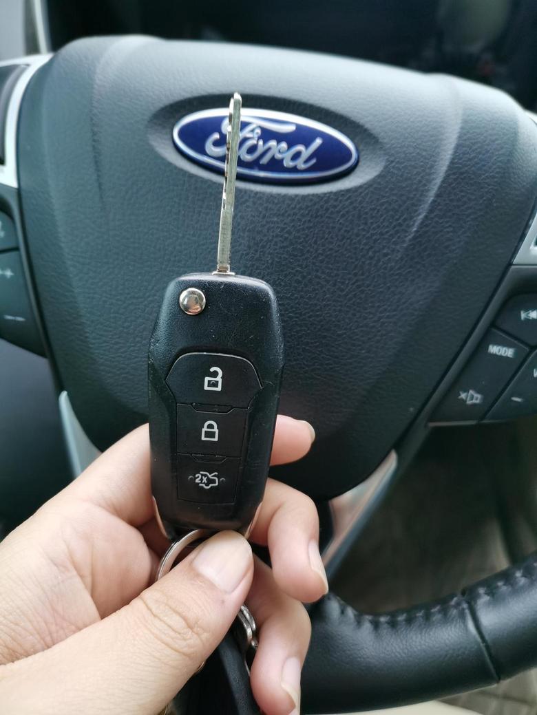 蒙迪欧 这种钥匙能不能用机械锁开门启动车子，想配个放在家里备用！