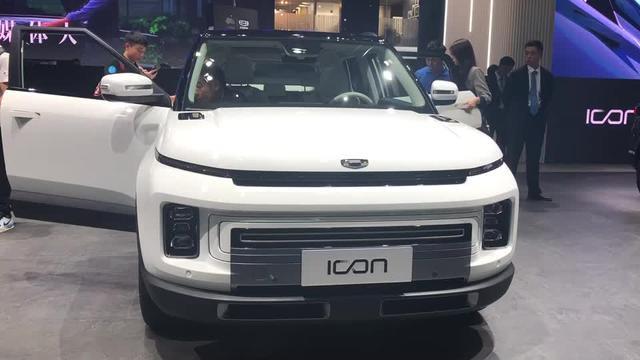 吉利icon 吉利全新推出的SUV，名为icon！造型太科幻了！