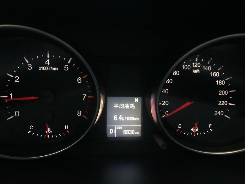 哈弗m6 提车半年，开了6830公里，表现6.4L，实际加油3279元，相比日系车油耗还是高很多了！