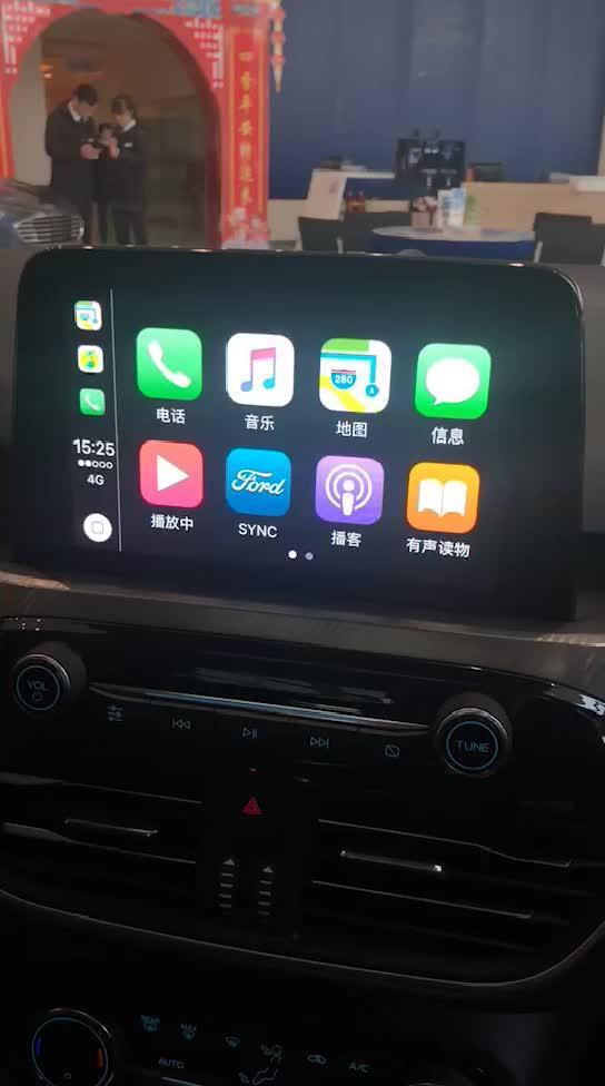 新一代福克斯，SYNC，Carplay系统完美！手机互联，人机互动