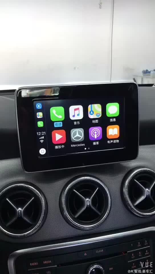福克斯 手机投屏，可以把手机的内容全部投到车子的屏幕上。