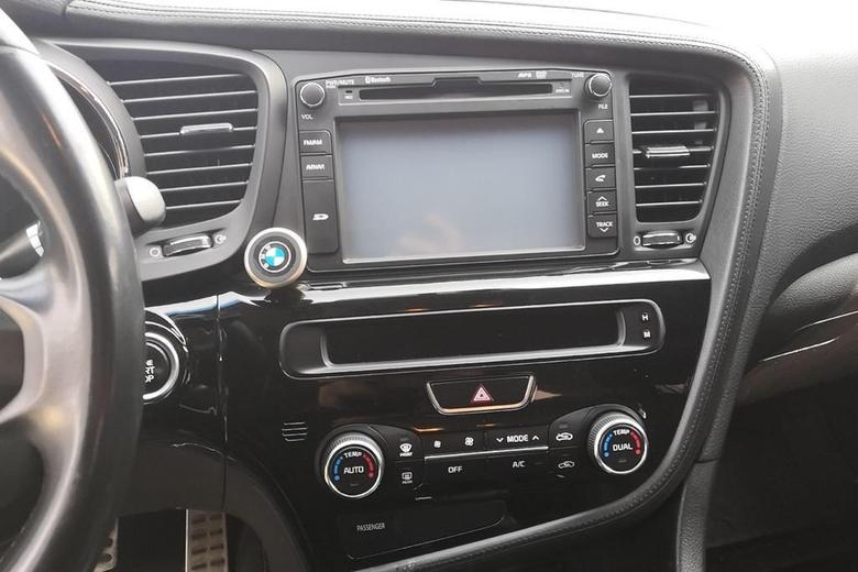 k5凯酷 14款起亚K52.0T顶配车型中控显示屏多少钱？哪里可以买？