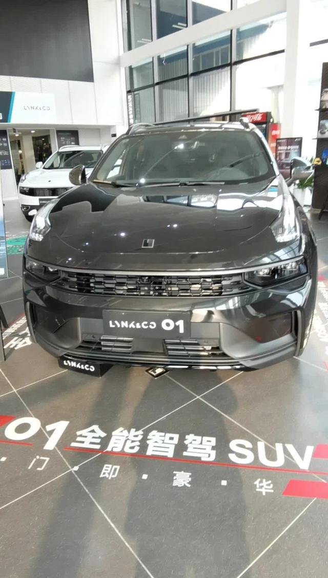 全新领克01全球版，广州车展惊艳亮相，同级超强动力，了解一下