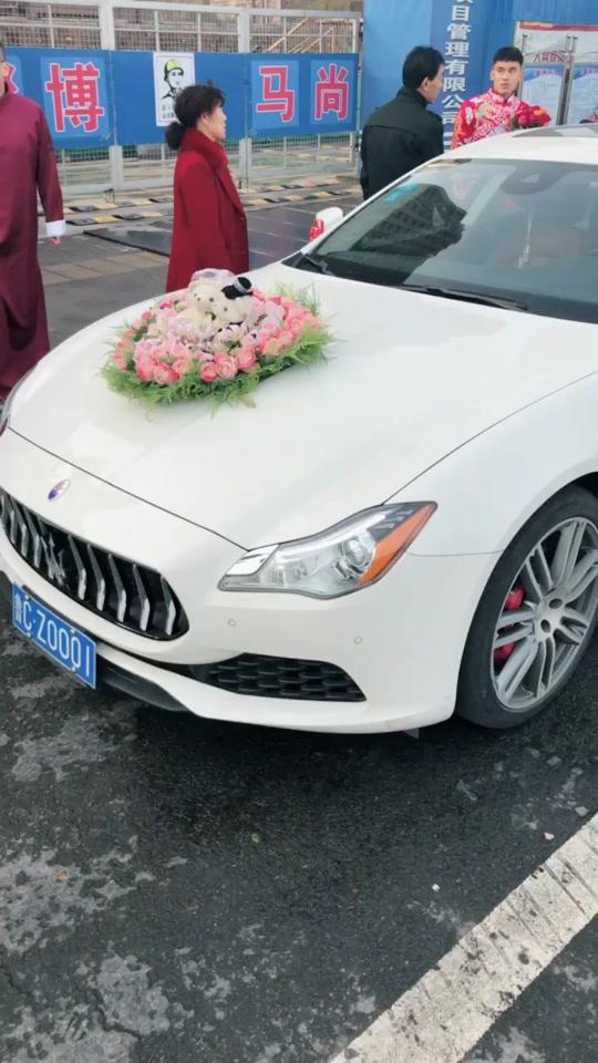 总裁 马尚彭于晏结婚了。淄博权志龙前来祝贺
