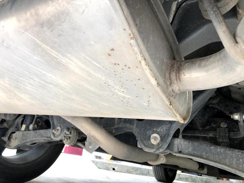 北京x7 今天发现排气管开始生锈了！我这是一月份才提的新车，还不到一年！这什么材质的有谁知道？