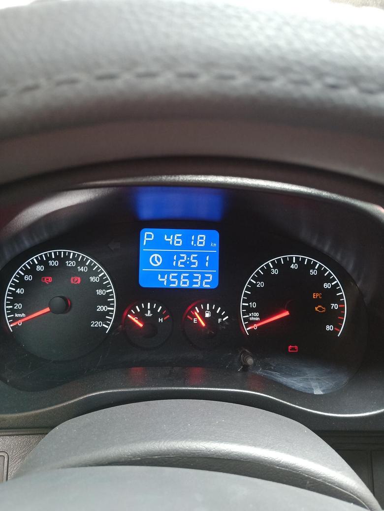瑞虎3，15年的，上次油表灯起，去加了220元，到现在走460公里了，那要怎么算一公里多少钱啊，