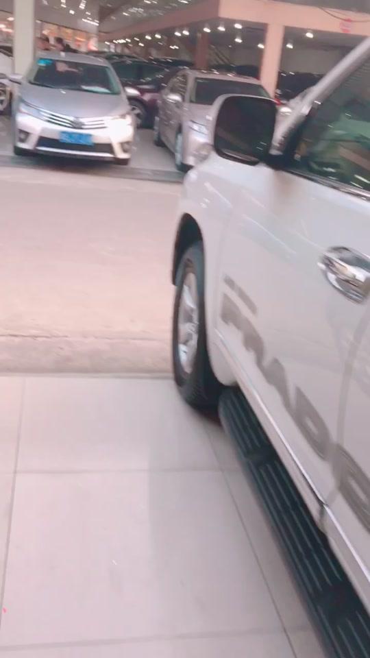 普拉多(进口) 丰田普拉多中文版智能迎宾系统，要高配车型才有喔????????????