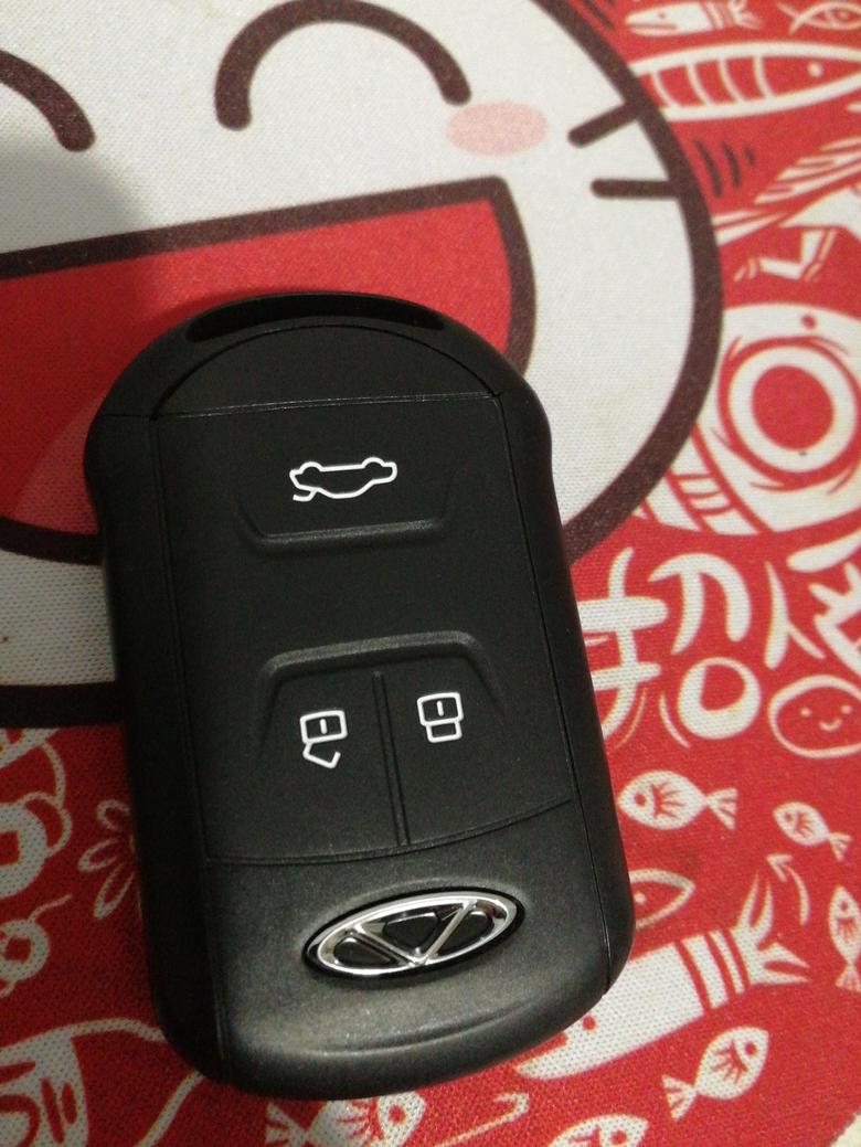 艾瑞泽gx 我的GXpro形色版，钥匙后备箱按钮不起作用，求大神指点。还有车内氛围灯咋开