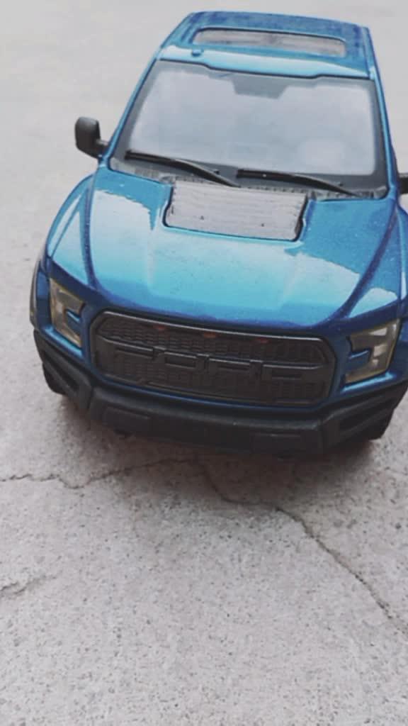 福特f 150 喜提蓝色皮卡一辆