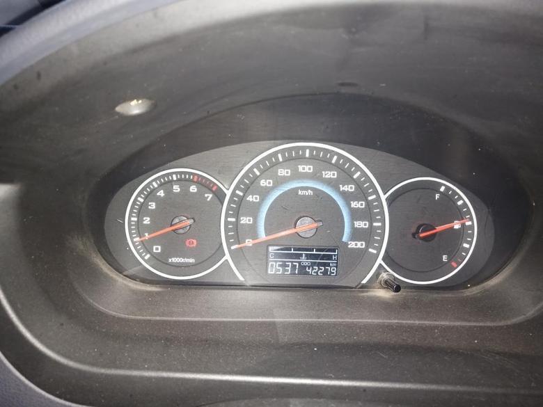 五菱荣光v 15年的宏光V，不到4.7万公里，需不需要换刹车油了？