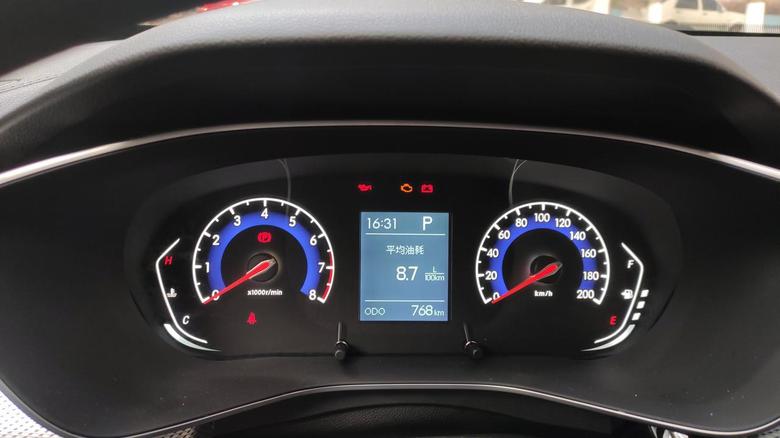 北京x3 我的车北京智达X3自动1.5cvt荣耀款，跑了一趟成都公里数对比，油耗我个人非常让我满意，问问车友，这油耗在国产1.5T发动机里是否正常？