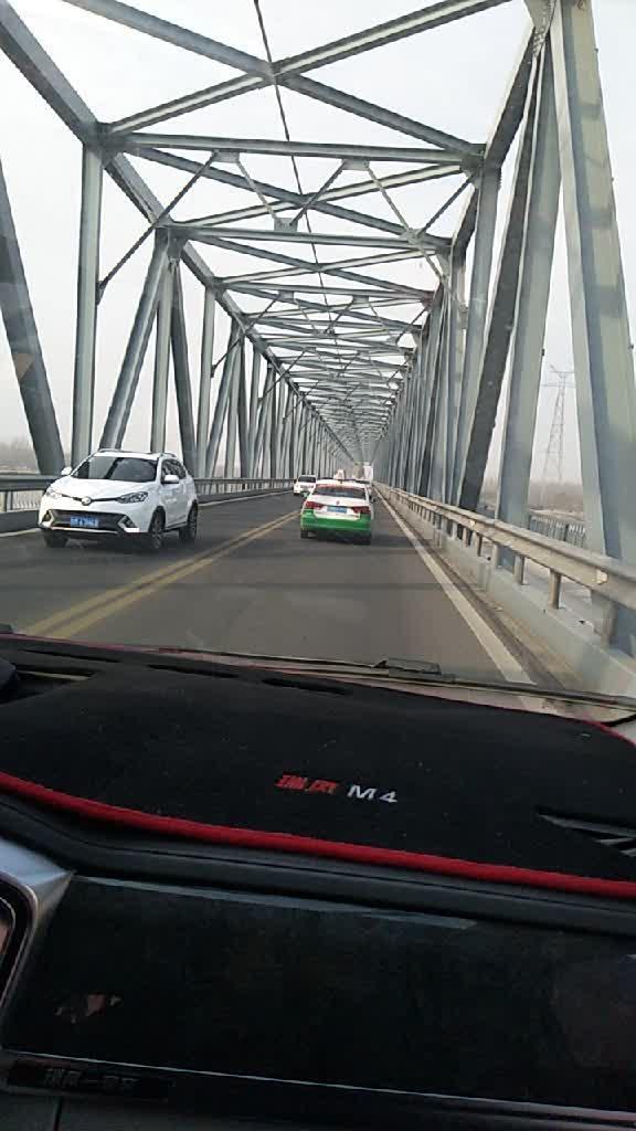 瑞风m4 第一次看到黄河大桥