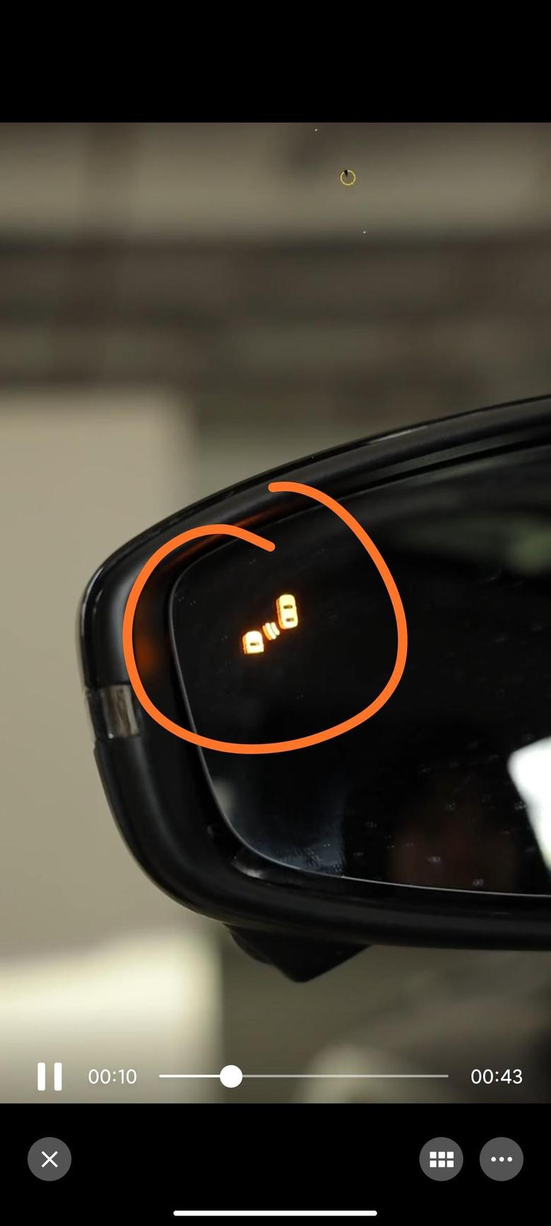 荣威i5 车子是1.5L星耀版。开启了并线辅助功能，我车的这个灯从来没亮过，怎么回事？？