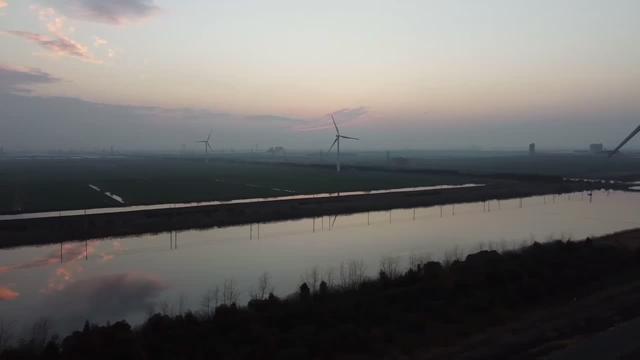 捷豹xfl杭州湾海边航拍XFL大疆MINI2风力发电机