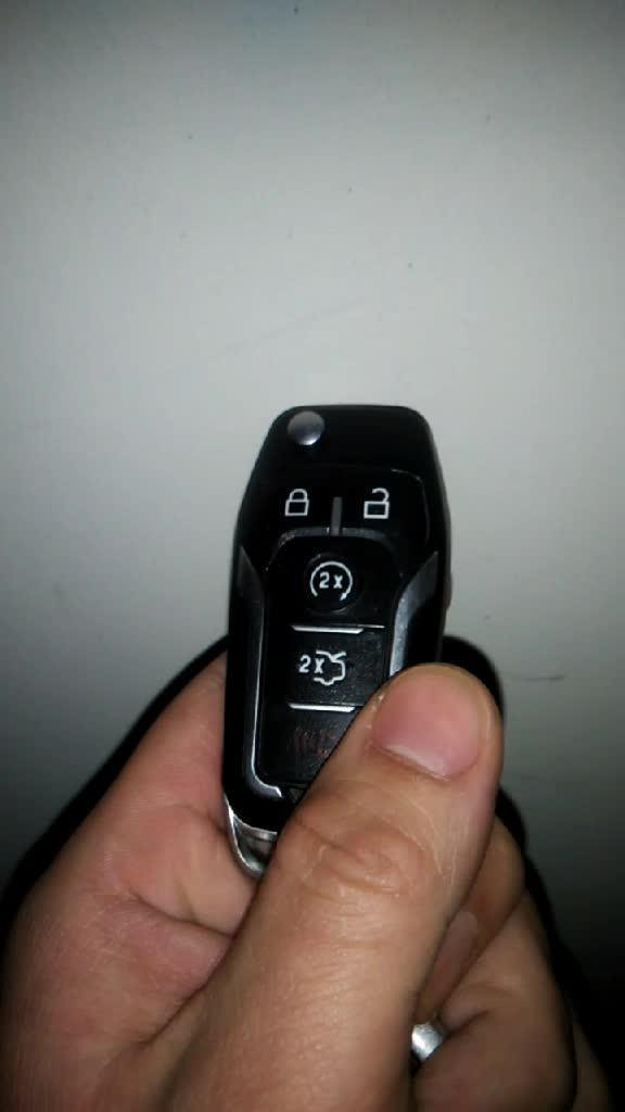 威驰改装的汽车遥控钥匙，很好用。