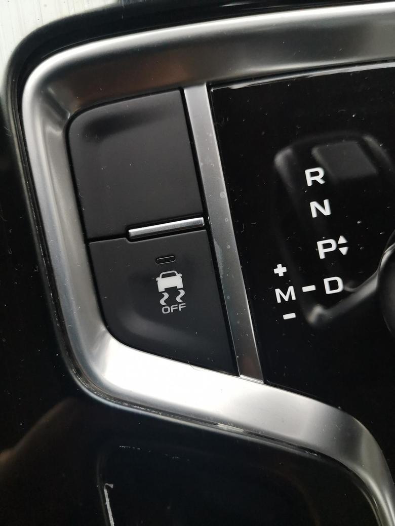 嘉际1.8T自动悦享，车身稳定这个按钮怎么一直按不亮？