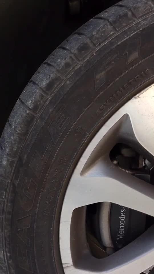 奔驰gleGLE用19寸的轮胎会不会稍微显得小气了些