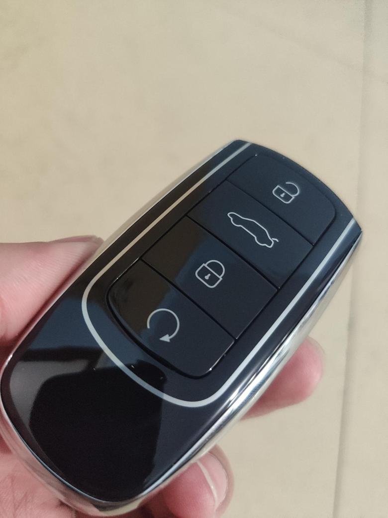 瑞虎7 plus瑞虎7plus有自动开锁车功能，车钥匙基本上用不到啊，车友们有没有买到好看好用的车钥匙套，推荐一下子