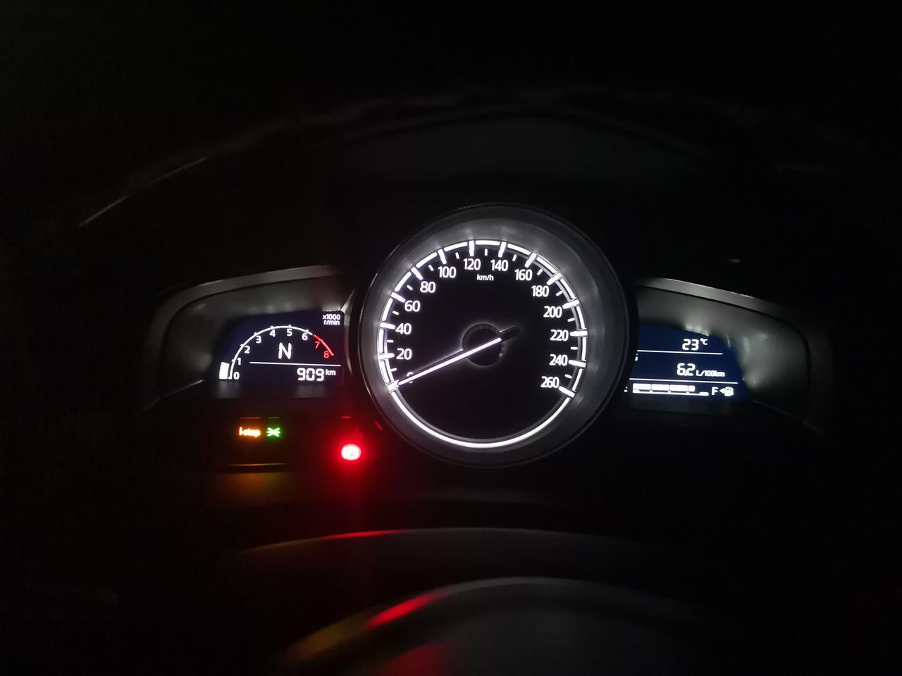 马自达cx4 来聊聊车友们你们加满一箱油跑了多少公里亮油灯！我都是跑高速是一箱油520公里亮等。
