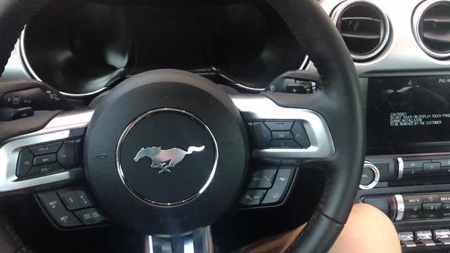 福特Mustang的后排到底能坐吗？