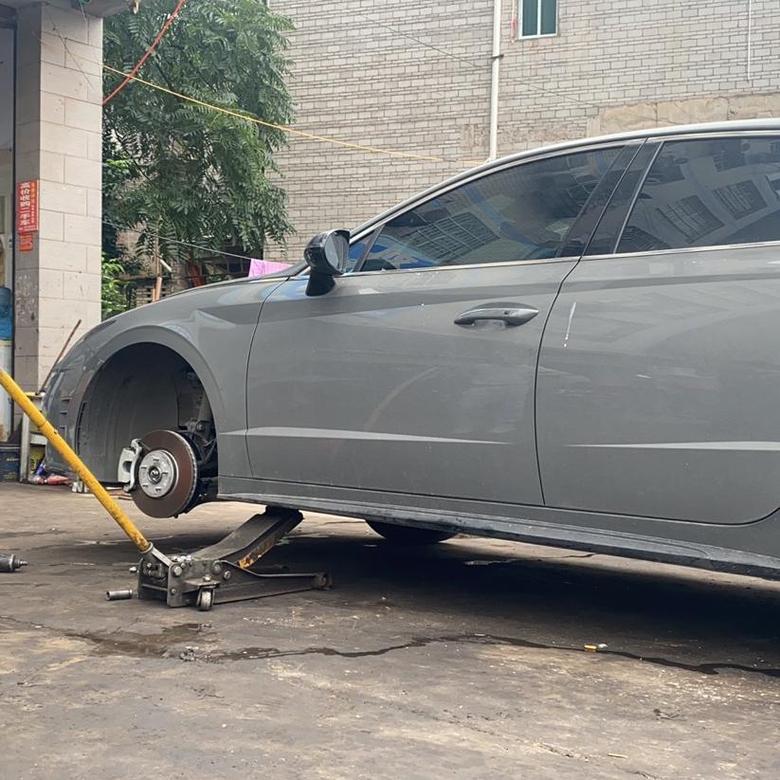 索纳塔10为什么车胎被扎了也不会有报警提示