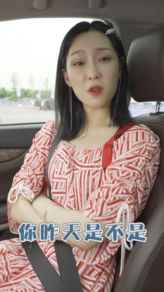 长安cs75 #2019长安汽车重庆车展关于APA4.0自动泊车系统！女生必须知道的一件事！（男生也可以看一下）