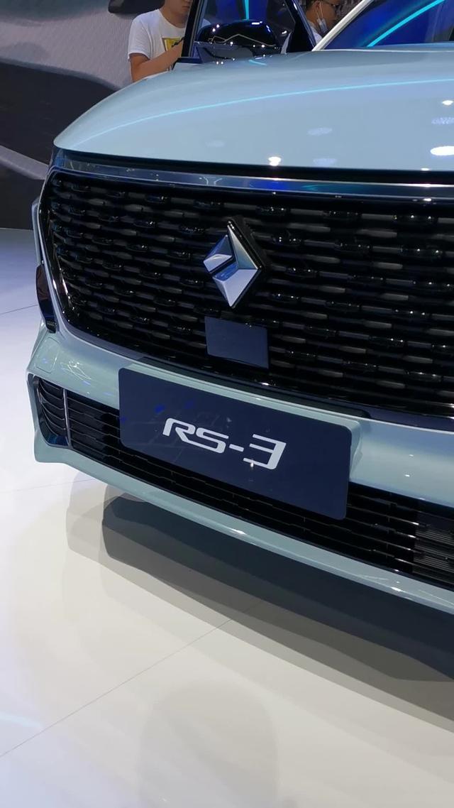 新宝骏RS3，这车是改款车拉。没啥大变化，1.5T发动机是新增的，动力确实很强悍