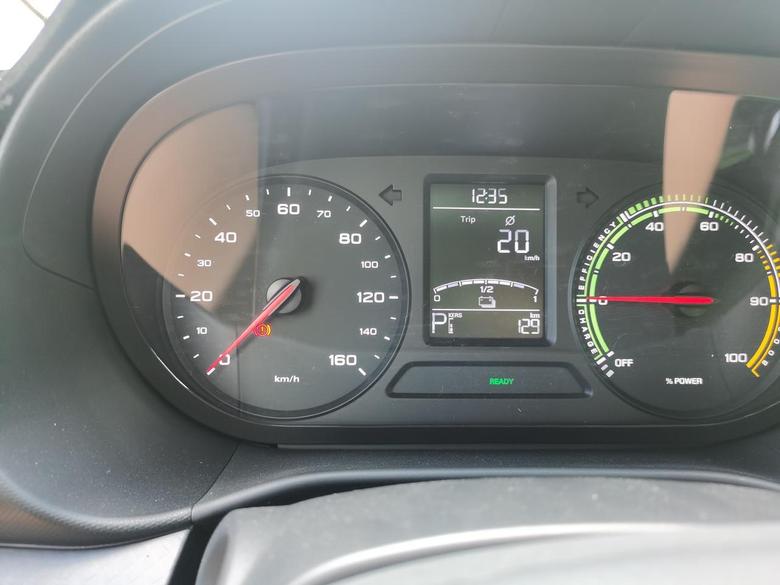 科莱威clever想问一下大家，这个20km/h是平均车速吗？科莱威没有电子实时显示码表吗