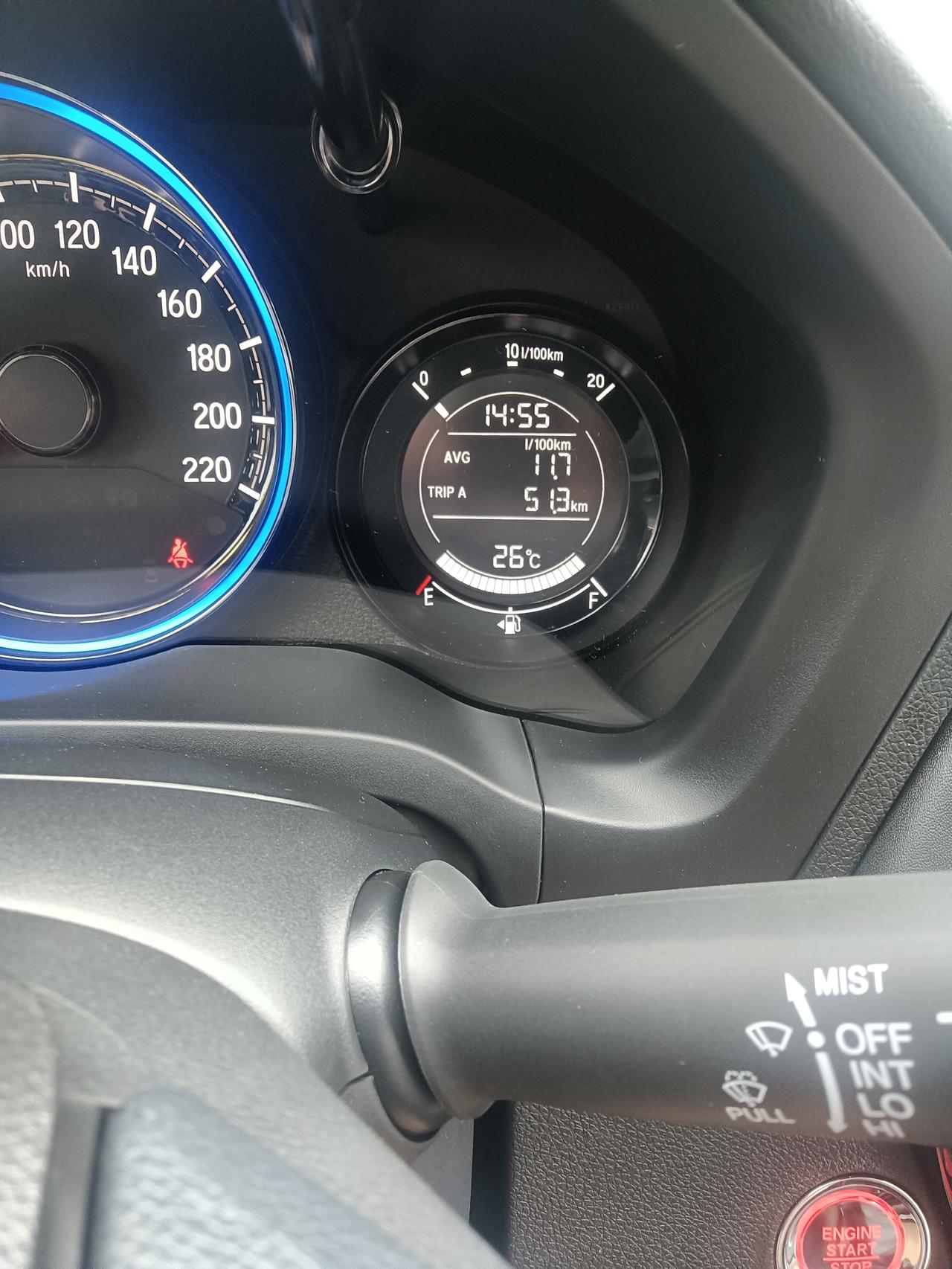 本田XR V 刚刚提车5天，跑了100公里，油耗显示11.4不知道是否正常！