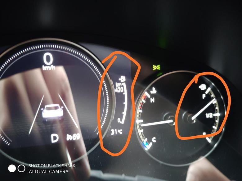 马自达cx30 马自达cx30油表显示不一致，新车刚跑了363公里，图表显示一直满油，在线等如何解决