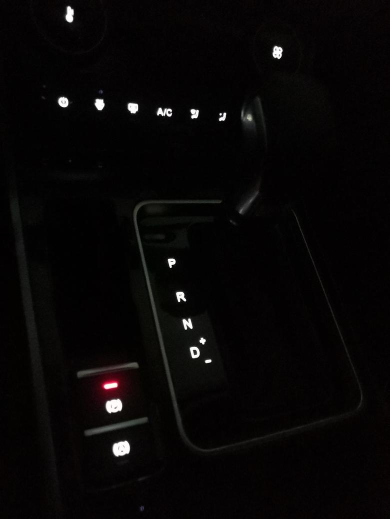 瑞虎5x挂档不显示个小绿灯有时候不知道挂的对不对老是要看一下仪表盘，能不能设置挂到那个档位有小红灯提示的？