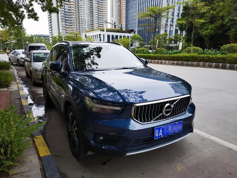 沃尔沃xc40自用车，2020年1月上牌，表显29800km现转让，有意向个人联系，车商勿扰。广州