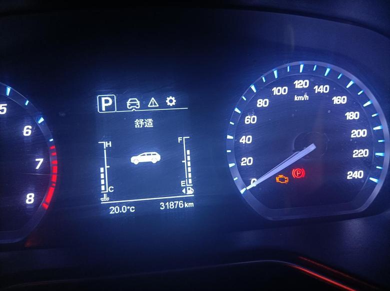 长安欧尚x7你们车有发动机灯亮的情况吗？3万公里。总莫名奇妙发动机故障灯亮。等等又好了。过阵子有出现了。