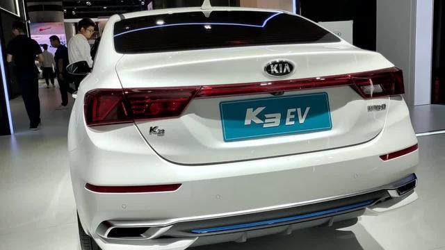 起亚k3 ev广州车展上我们来看下起亚k3纯电版！