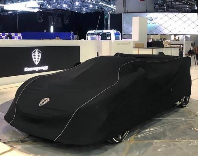 regera【日内瓦车展】科尼赛克新超跑即将发布，可能命名为诸神黄昏新车将推出两个版本，包括限量100台的标准版车型和限量25台的特别版车型，名称分别为“RagnarokRing”和“Ragnarok300”，并将于2020年春季陆续出厂。