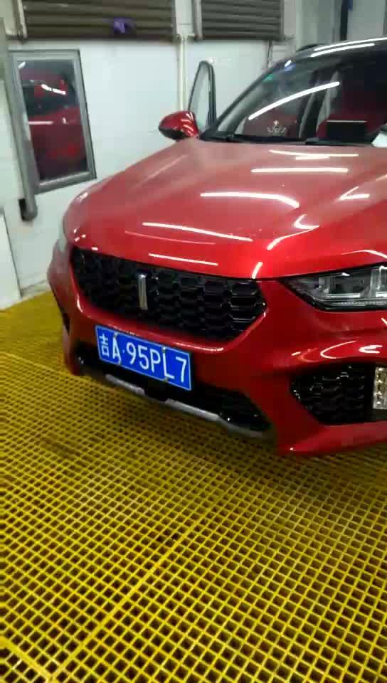魏牌 vv5长城汽车看着大气，红色相当好看啊！！！