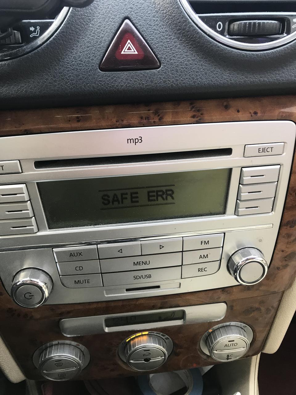 08年朗逸收音机出现safe err 如何解决。大佬们。去四儿子店没用
