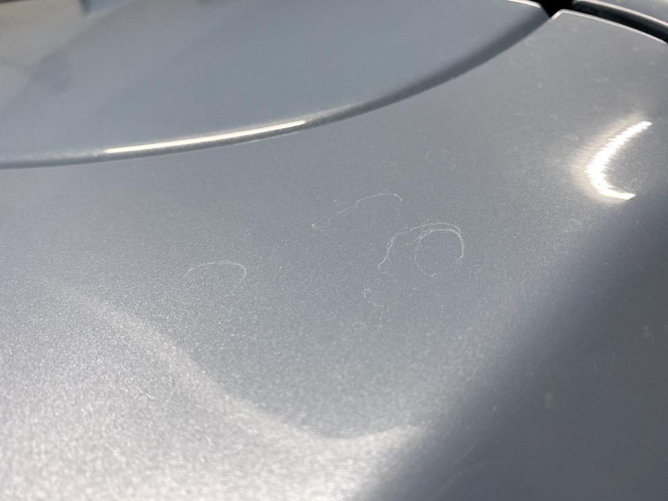 本田xrv 为什么我车特别容易有水印，痛一个地方停车我同事的车就没那么容易有水印，求解答