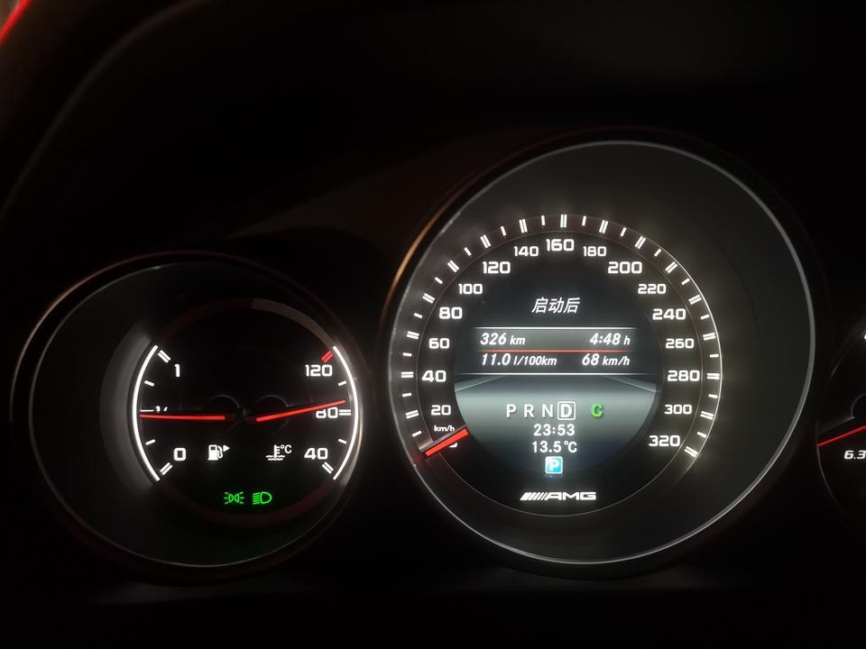 奔驰c级amgC63 507 机油温度一般多少？正常行驶 车完全热之后，一般稳定在多少？