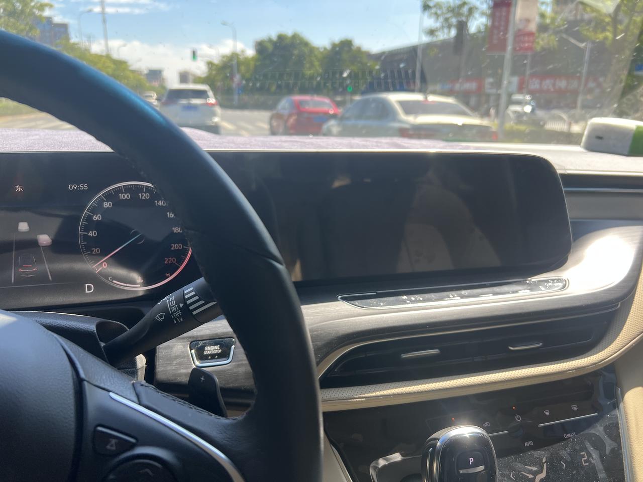 别克GL8 连接CarPlay车机有时候会黑屏是咋回事之后检测不到可连接设备了
