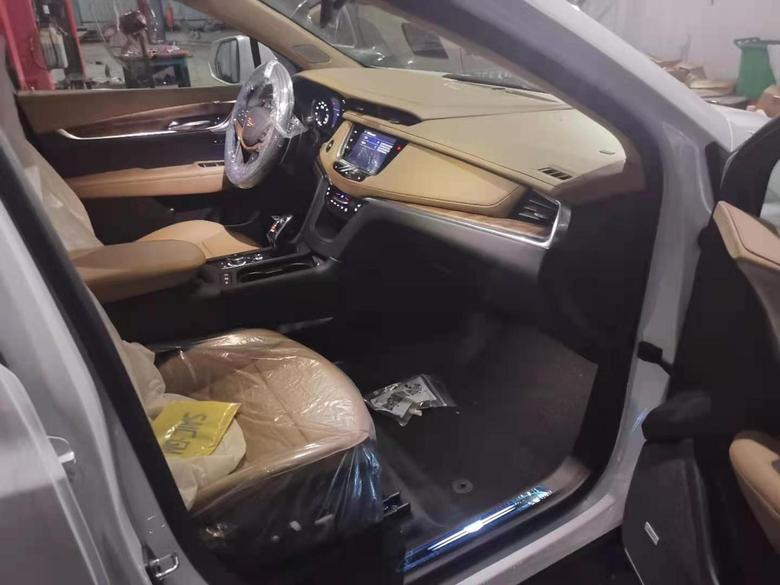 凯迪拉克xt5 ⅩT5铂金版落地39w，裸车35.07w，这个价格可以吗？车是2021年2月生产的，算是小库存车了吧。
