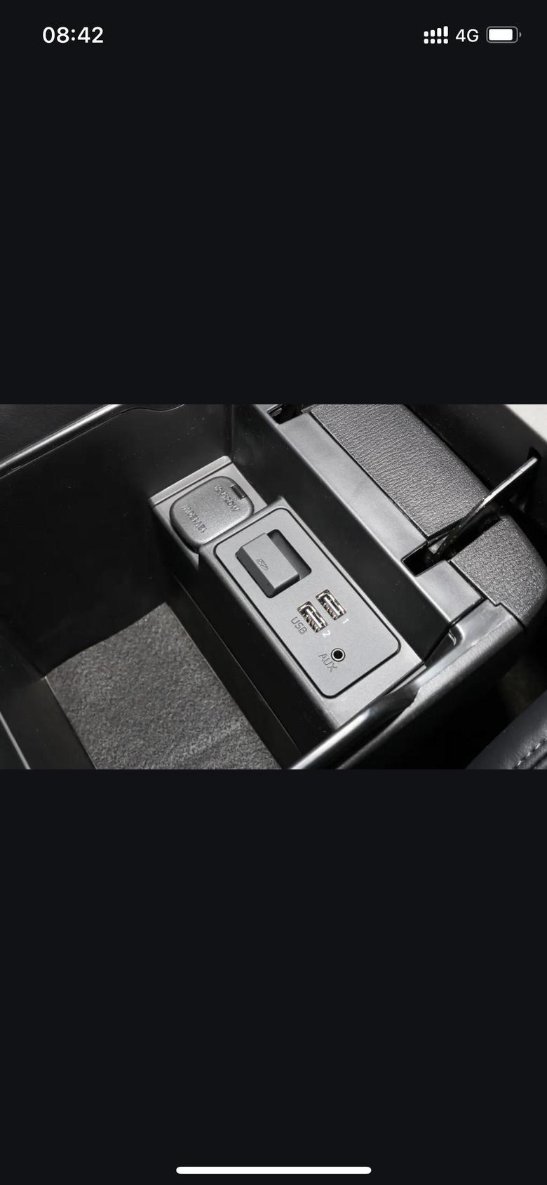 阿特兹 21款用U盘听歌，再连接使用CarPlay导航，能不能同时使用？