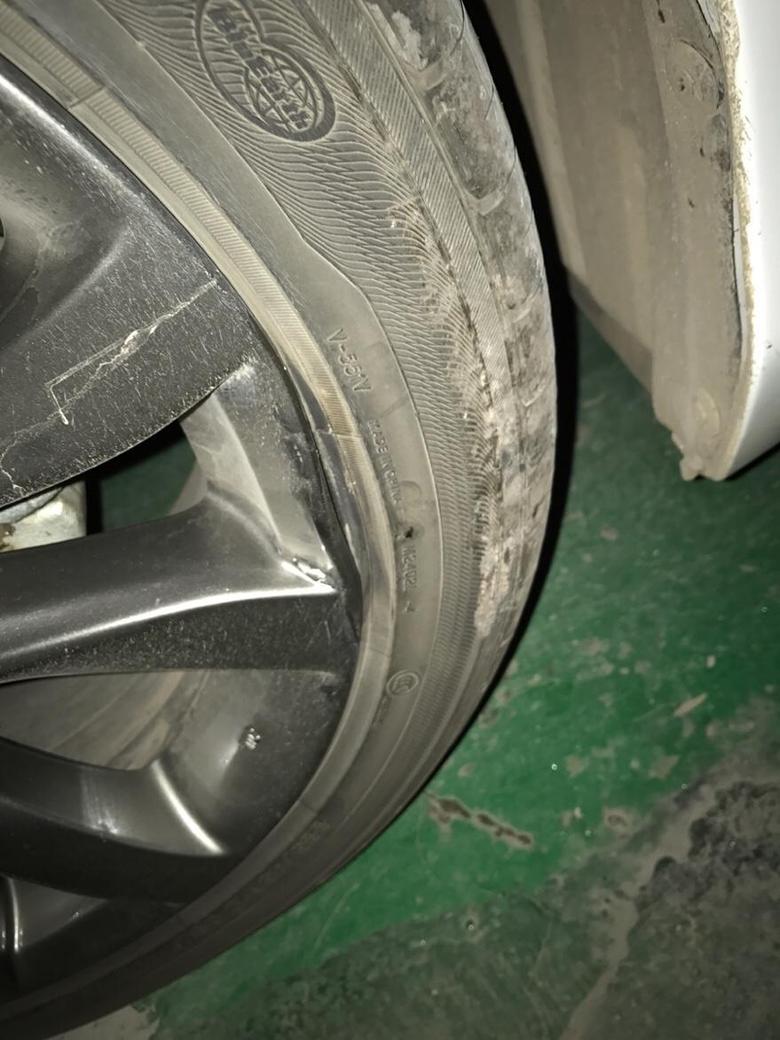 阿特兹 省道行驶没注意坑，轮毂有点变形，车胎问题不大没漏气，请问修复轮毂还是换新的？