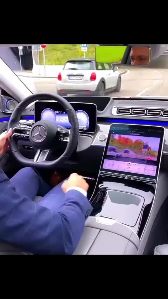 奔驰s级 现代豪华车=科技+豪华