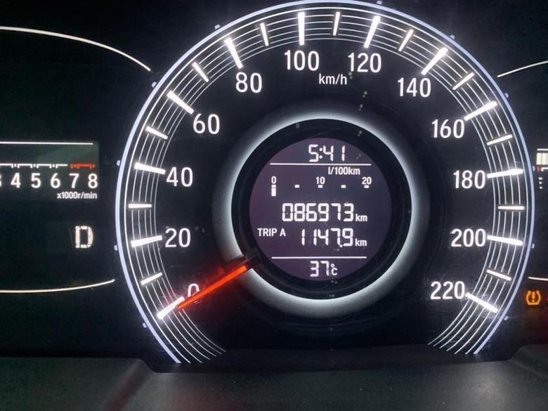 2018年的奥德赛豪华版，2.4L的排量，开了快9万公里出现了踩油门不走的情况，这是为什么