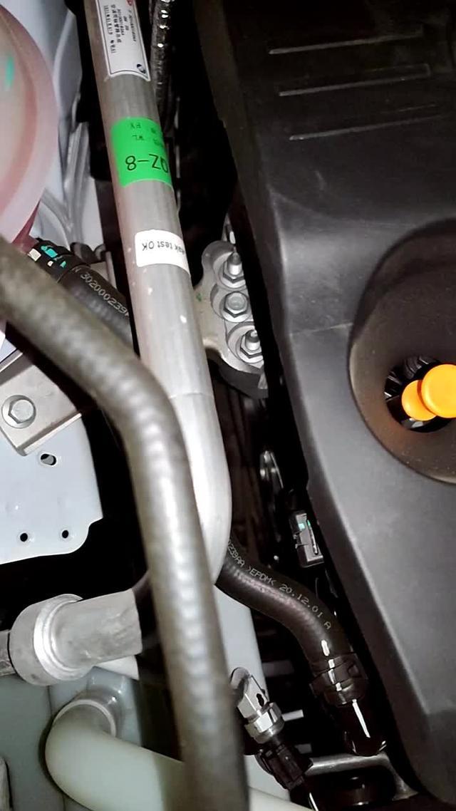 瑞虎8 plus 请教广大网友一个问题，瑞虎8Plus冷车启动的时候发动机隔几秒会发出咔嗒咔嗒的声音，有类似情况车主吗