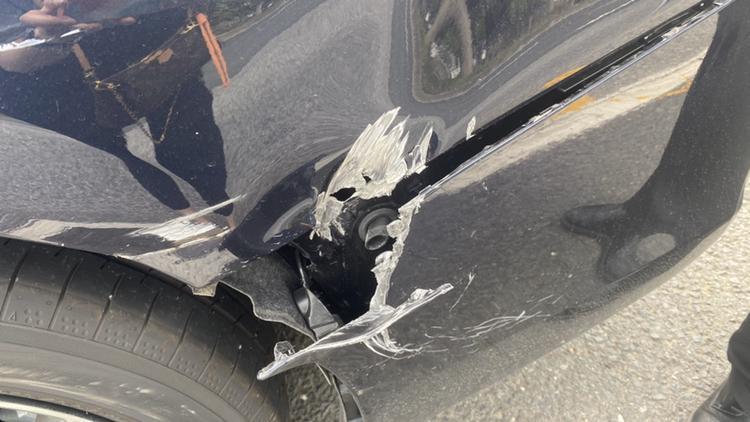 雷克萨斯es 提车一个月，和大卡车碰撞，4S店建议切割后翼子板，但是切割以后车子折价厉害。求助各路大神判断一下，这种情况是否真的有必要切割。
