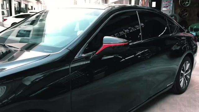 雷克萨斯es LEXUS2018ES300H，????????PTFF+透明车衣保护膜完工交车。