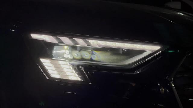 奥迪a3 奥迪最美车灯，21款A3Sportback豪华运动型选装矩阵式大灯前来参战！